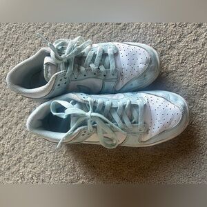 Used Nike Dunk Low Glacier Blue  Size 6Y Sneakers Shoes